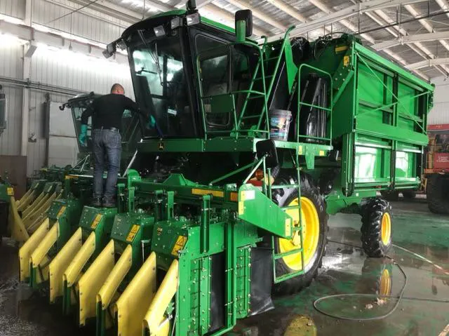 John Deere 9970
